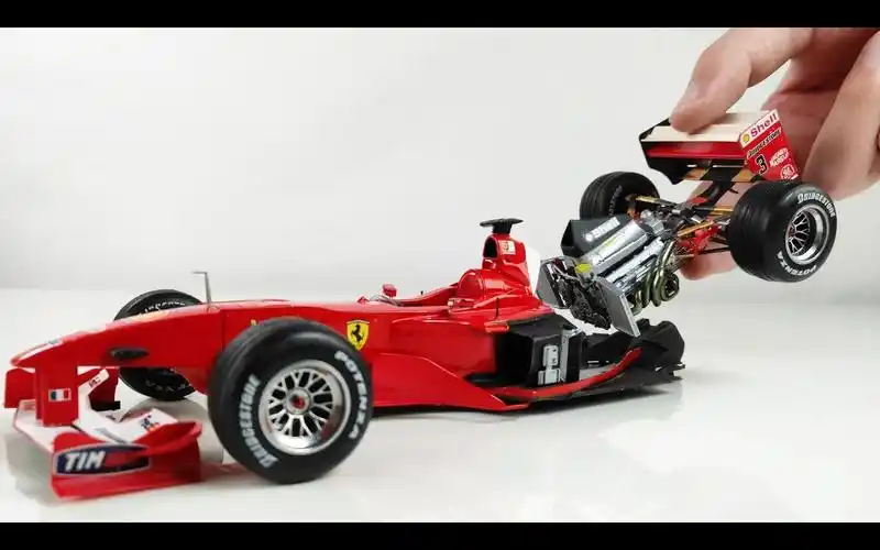 smallworld1比20比例schumacherferrarif12000赛车模型制作