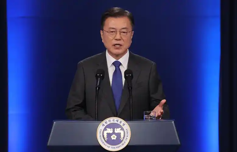 韩国总统文在寅称应考虑禁食狗肉