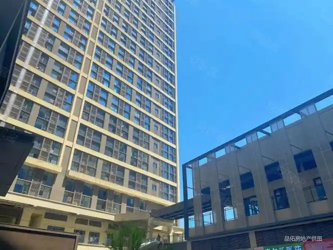 龙湖新壹城 loft 5.4米层高 改造空间大