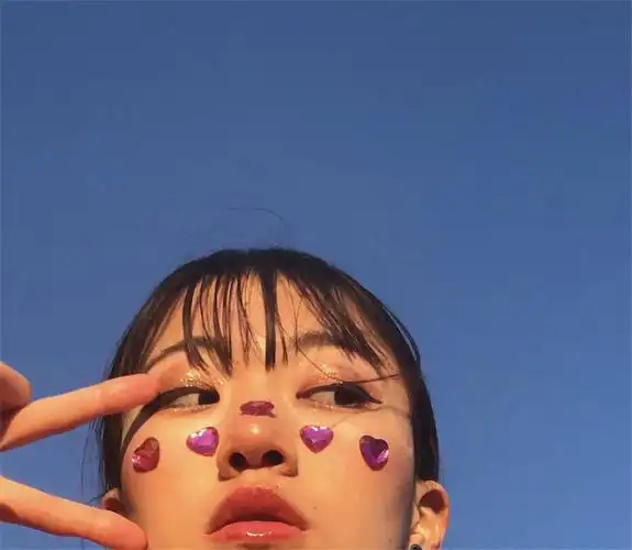 可爱彩色爱心美少女钻石镭射五颜六色水晶手机贴装饰妆容少女贴纸不加