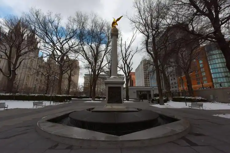 美国最为怪异的摩门教,盐湖城的摩门圣殿