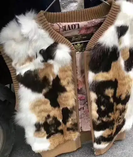 为了时尚,有些人竟穿起了猫皮!