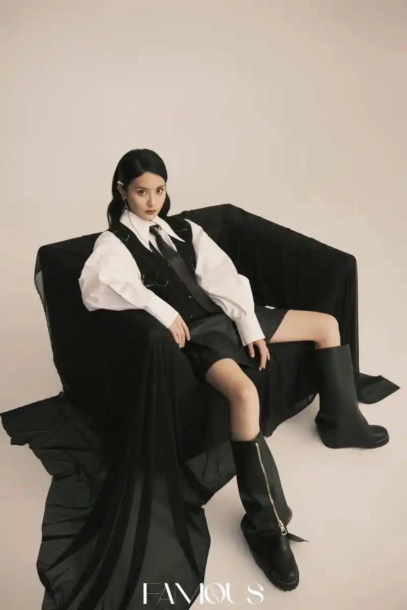 演员『全职高手女主角』赖雨蒙 身穿先锋设计师品牌di.ad - 抖音