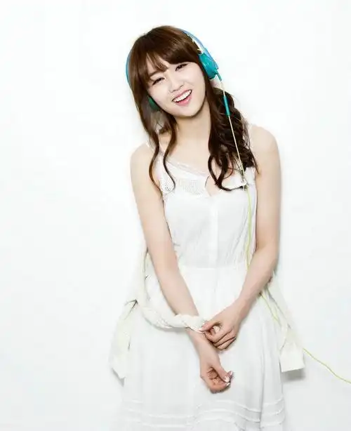 韩国美女 朴河宣