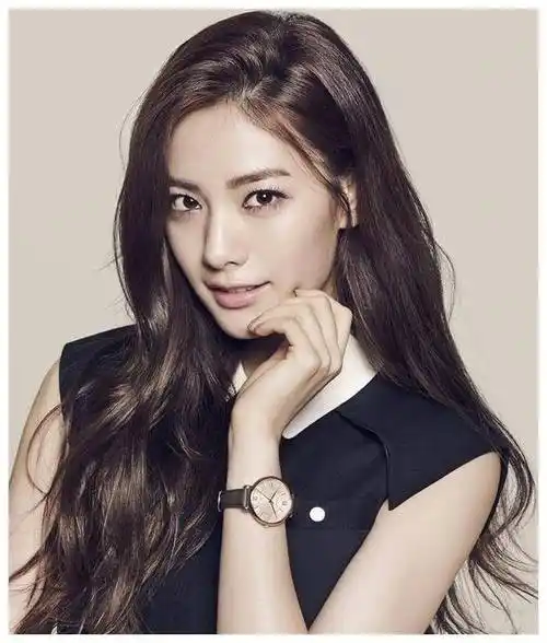 全球第一女子林珍娜,最美面孔100人榜单,连续两年成功登顶冠_年度