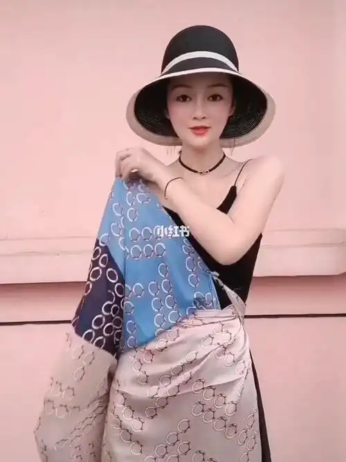 丝巾这样秒变防晒衣