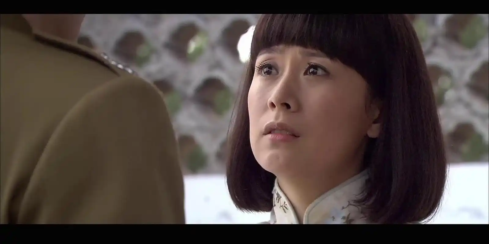 《黎明之前》最没经验的顾晔佳,如何瞒过刘新杰,美貌排在第3位_手机