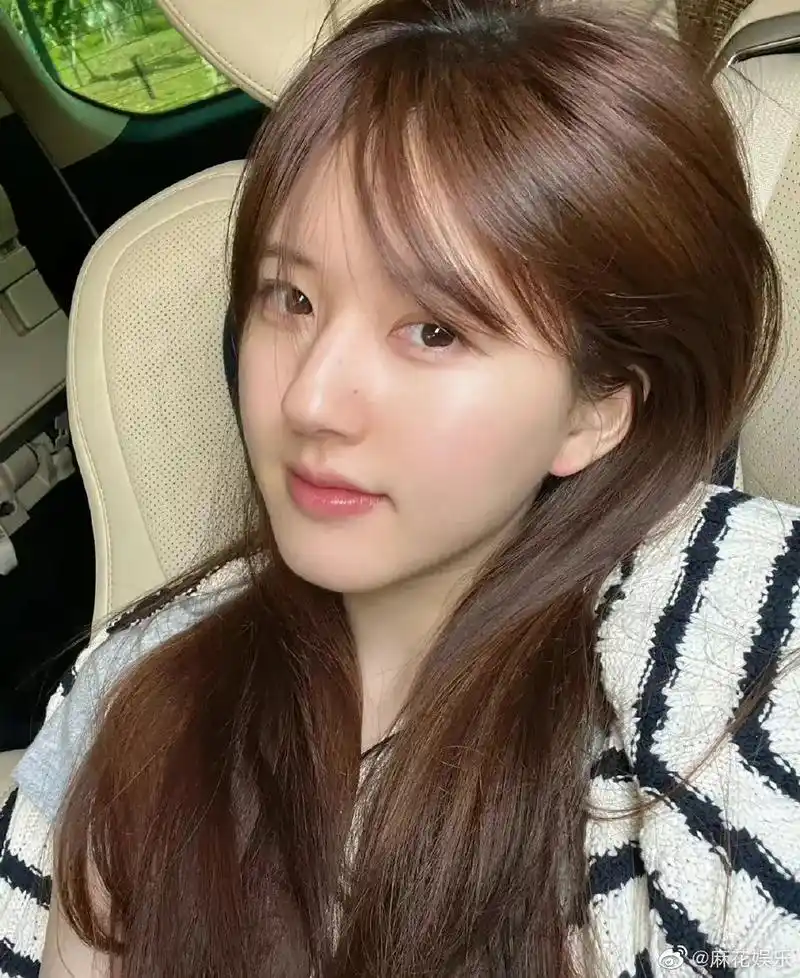 赵露思素颜自拍照 #柒幂 #yoyo联盟 #mf星河 #秋 - 抖音