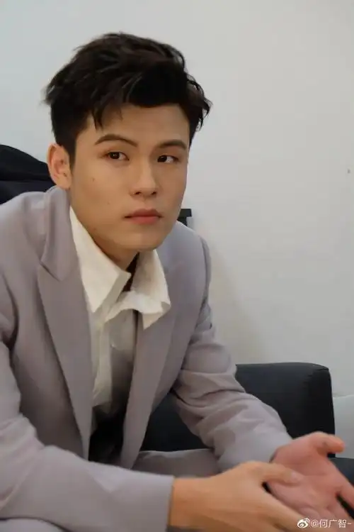 如何评价脱口秀演员何广智他的脱口秀水平怎么样