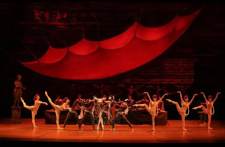 第六届中国新疆国际民族舞蹈节丨17台国内精品剧目千万不可错过