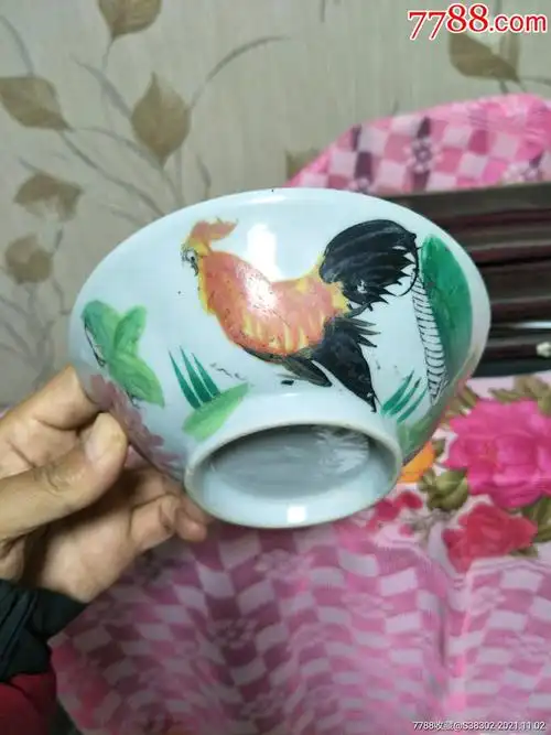 民国到五六七十年代粉彩公鸡碗鸡公碗一枚品相不错临清运河古玩店