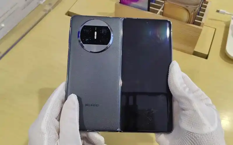 huawei mate x3 羽砂黑 沉浸式轻开箱 12999起 对比上代更轻更薄