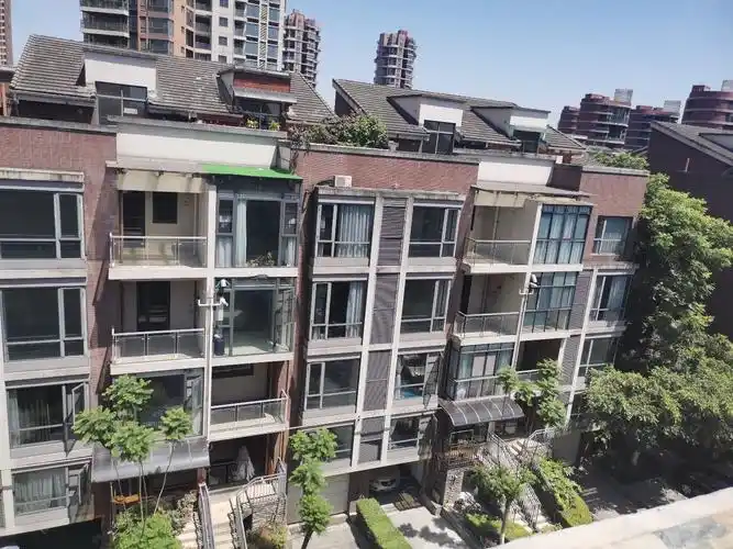 【成都温江区温江大学城 水韵尚城 住宅3500元/月 | 成都水韵尚城租房