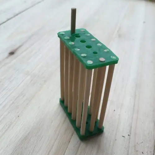 蜂箱蜂具批发囚王笼意蜂蜂箱中蜂蜂箱竹子囚王笼养蜂工具