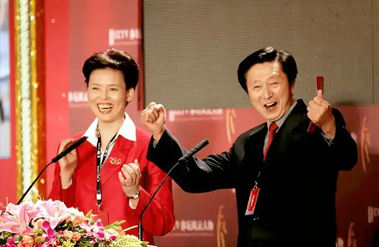 女排名将陈招娣:因癌离世10年,女儿活成了她想要的模样_中国女排