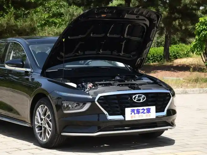 北京现代 名图 2021款 1.8l cvt gls领先版