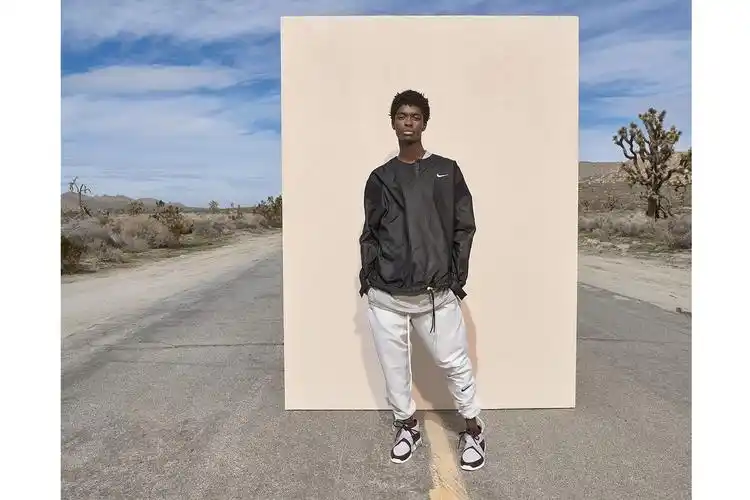 jerrylorenzo揭开了第二次恐惧之神xnikecollection