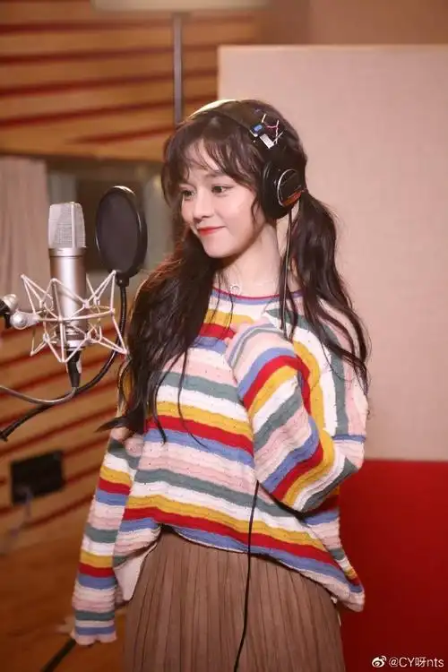 在家办公是种什么样的体验# #黄霄云新声请指教