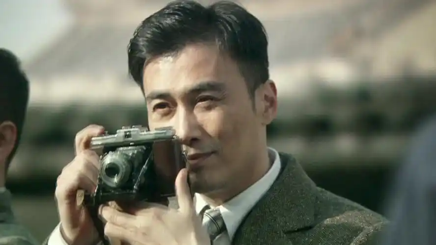 《风筝》首曝爱情版片花 柳云龙潜伏成情场老手