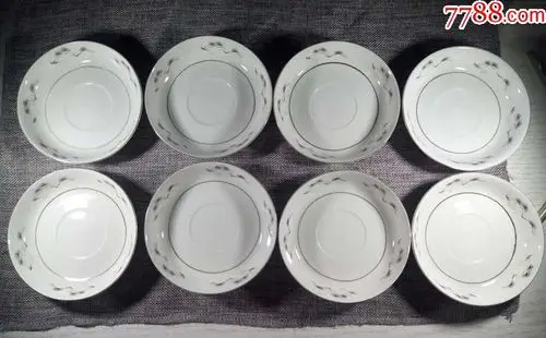 70年代唐山款瓷盘一套_单色白瓷_冀东藏宝阁【7788烟标收藏】