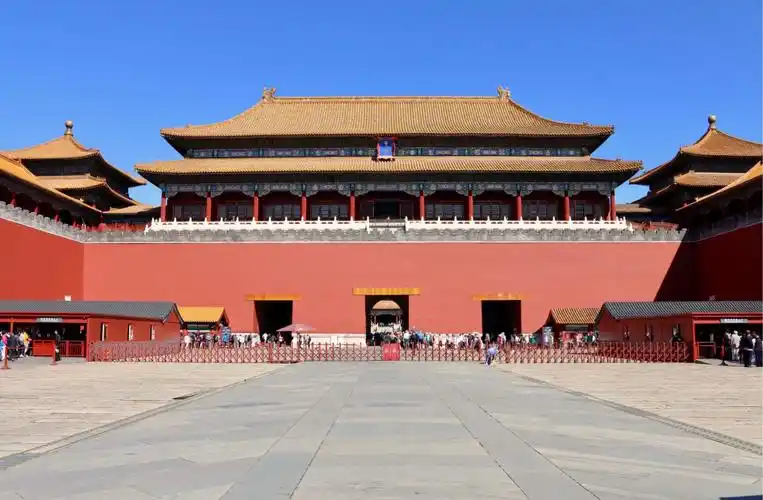 本次《千里江山图》画展就是在午门城门楼正殿举办.