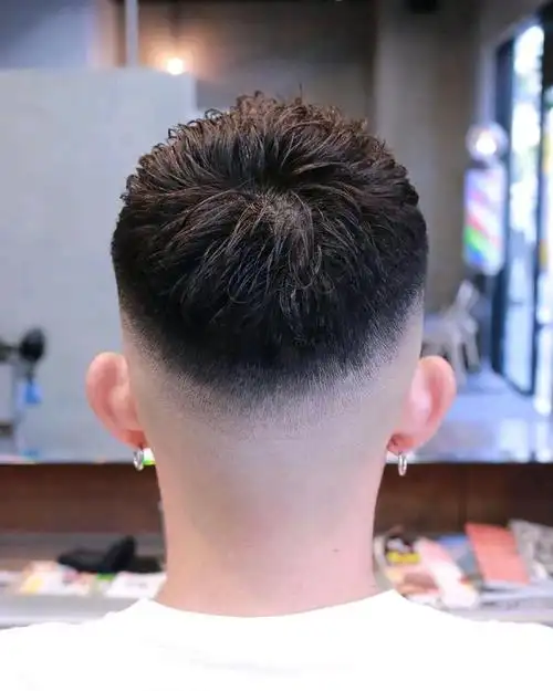 夏日超火男士发型17款,清爽还帅气,越来越多男士这样剪