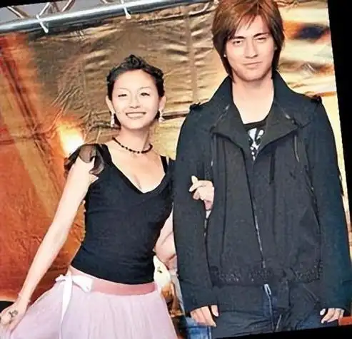 周渝民与强势的大s