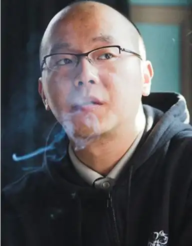 时间真的是把猪饲料年轻时的窦唯帅到哭