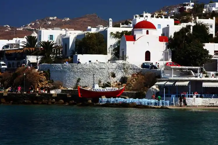 标题:希腊米科诺斯岛