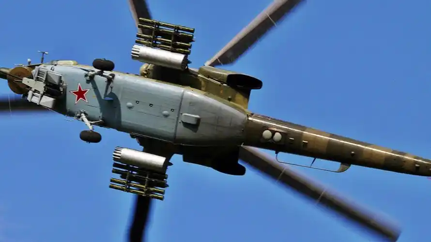 据有关资料,米-28n配有先进的具有高分辨能力的雷达天线系统,装备了