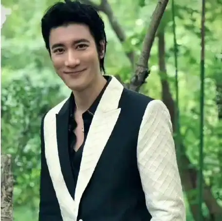 网传王力宏拒绝《歌手》邀请,只因经纪人觉得时间不合适!