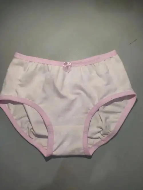 女童内裤