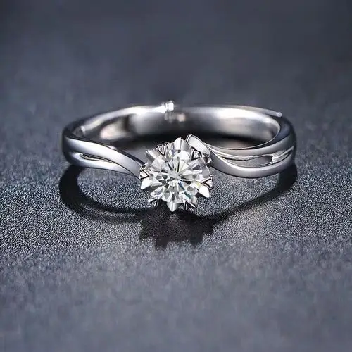 周大福定制这个品质的钻戒加戒托20100贵吗?