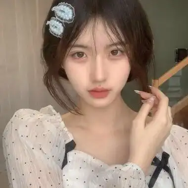 2022很阳光高级感满满的女生头像