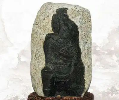 孔子(泰山石)就是上面这方被命名为《孔子》的泰山石.