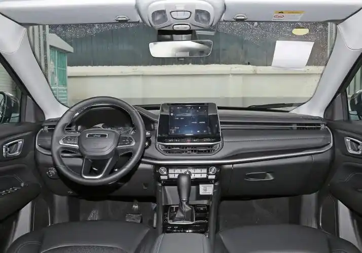 2021款指南者正式上市售价1398万起配led光源