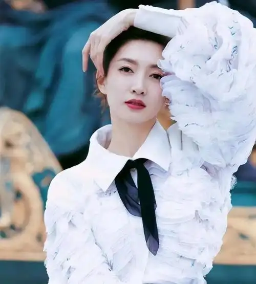 中国影视界人才辈出,女明星们的颜值与才华吸引了全球的目光.