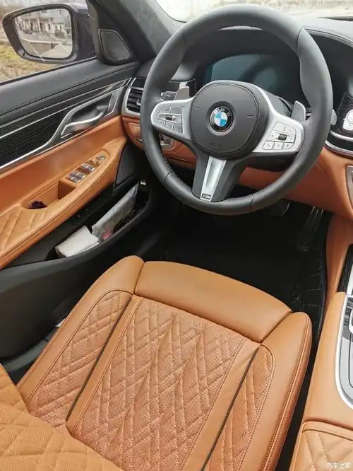 【图】纠结干邑色和摩卡色的内饰选择!_宝马7系论坛_汽车之家论坛