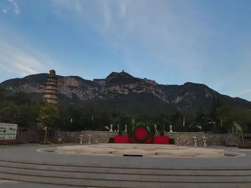响堂山,朝阳沟两日游