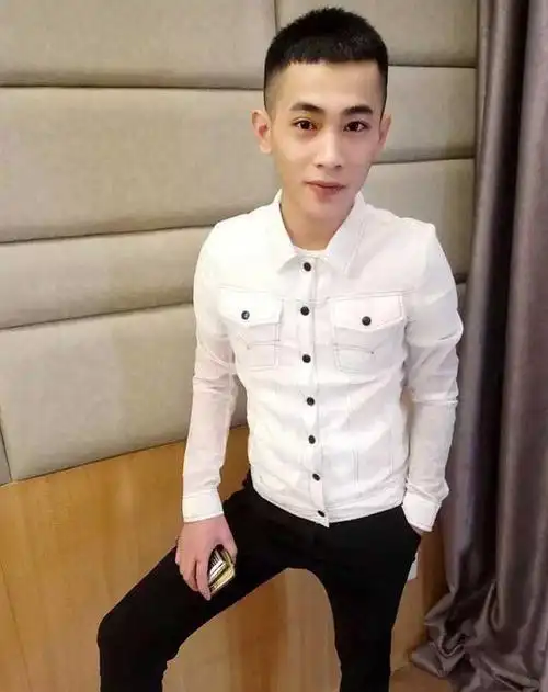 精神阳刚, 免打理|发型师|短发|发型_新浪新闻