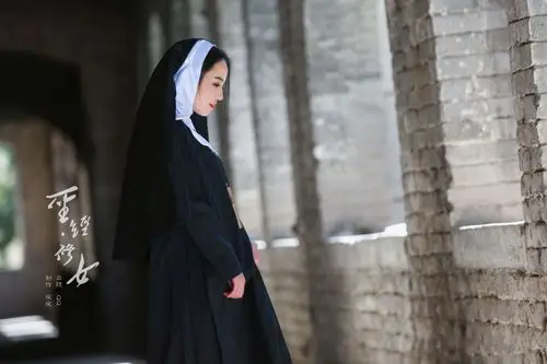 《美丽的修女》