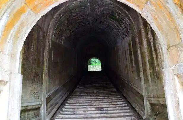 明孝陵明清两朝皇家陵寝规制的开创地图