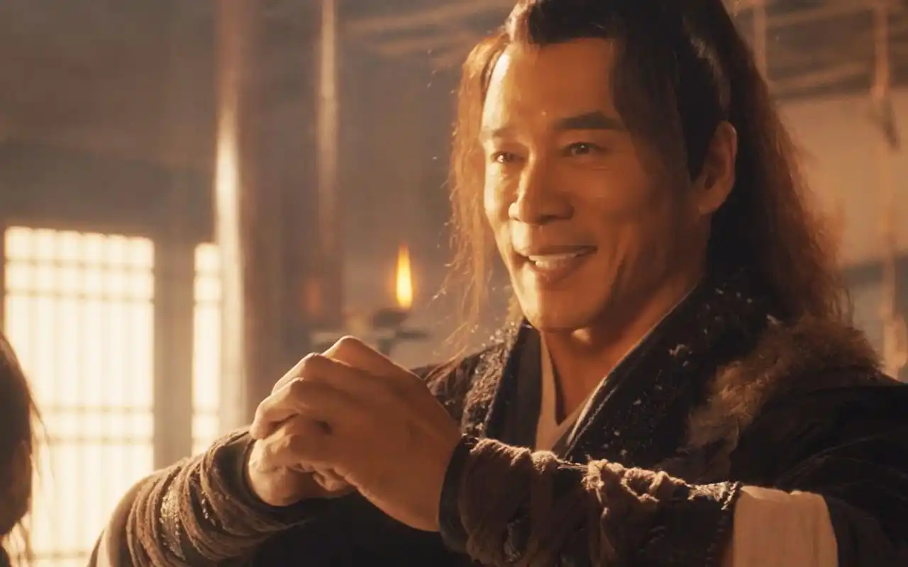 新片速看时隔23年52岁的丁海峰再次饰演武松潘长江饰演武大郎上演斗杀