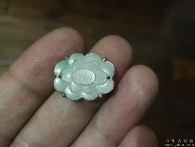 清代翡翠帽花 - 中华古玩网 - 古董收藏,古玩收藏,古玩鉴定,古玩专场