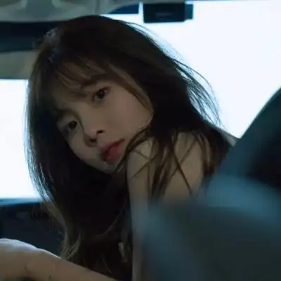 好看的高质量真人女生头像