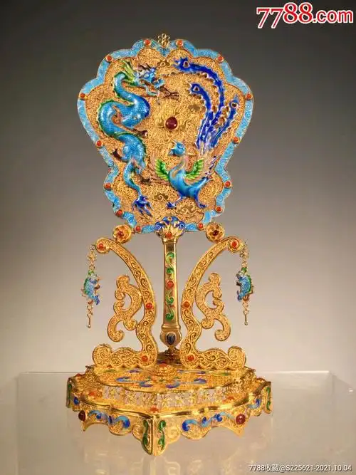 纯银鎏金花丝镶嵌宝石宫廷扇一组摆件