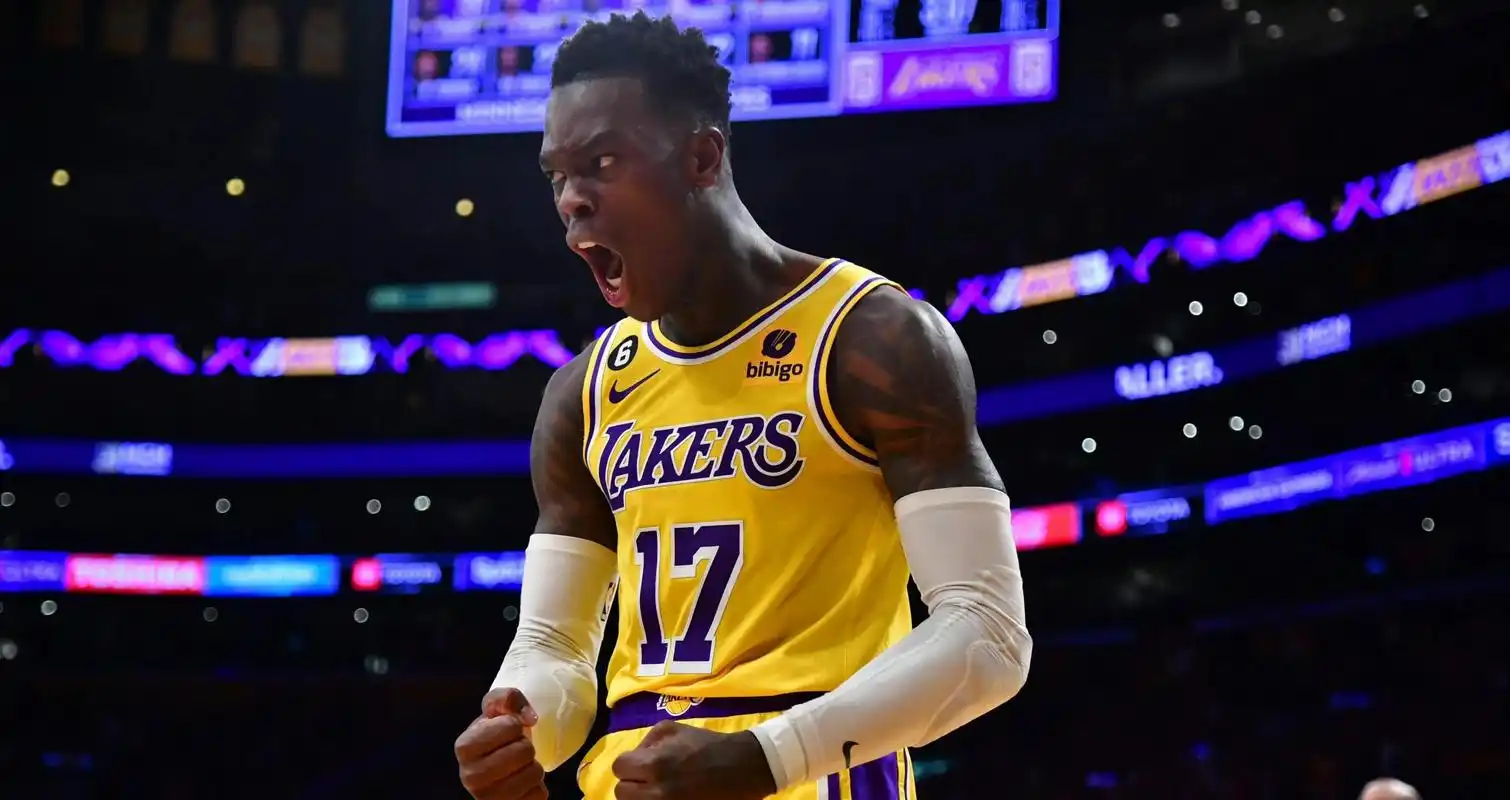 施罗德本赛季在湖人数据: 本赛季施罗德为湖人出战66场比赛,其中首发