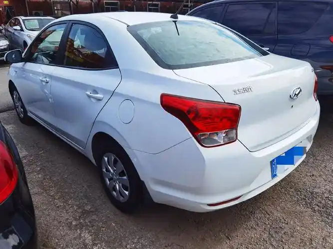 2018年现代瑞纳,一手车,1.4手动挡, - 抖音