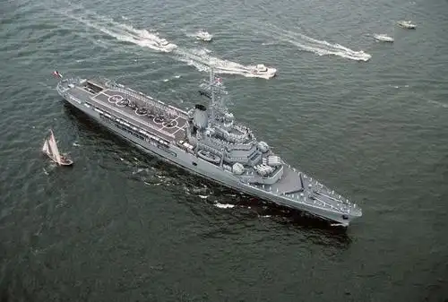 开脑洞的不仅是苏联法国人也造航空巡洋舰