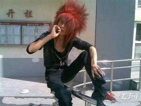 葬爱家族创始人名字是谁被判坐牢了